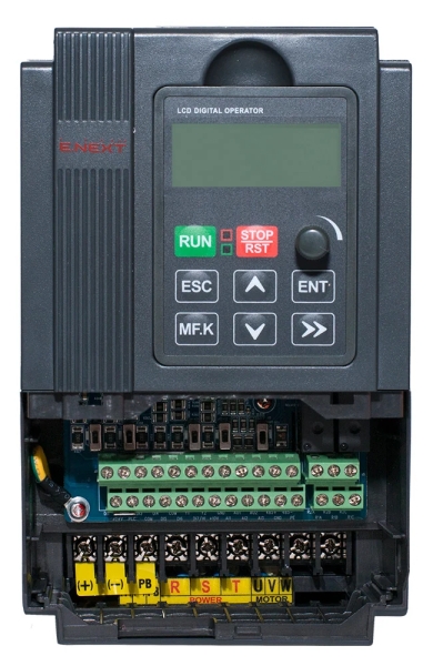 Frequenzumrichter e.f-drive.pump.2R2, 2.2 kW, 3-phasig, 380 V, E.NEXT