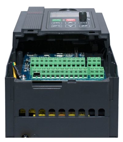 Frequenzumrichter e.f-drive.pump.2R2, 2.2 kW, 3-phasig, 380 V, E.NEXT